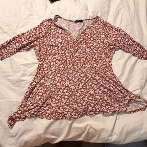 Boohoo Red Floral V-Neck Blouse